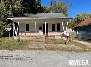 510 W Kennicott St, Carbondale, IL 62901