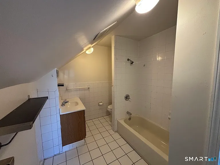 358 Park Ave #3 — Photo 12