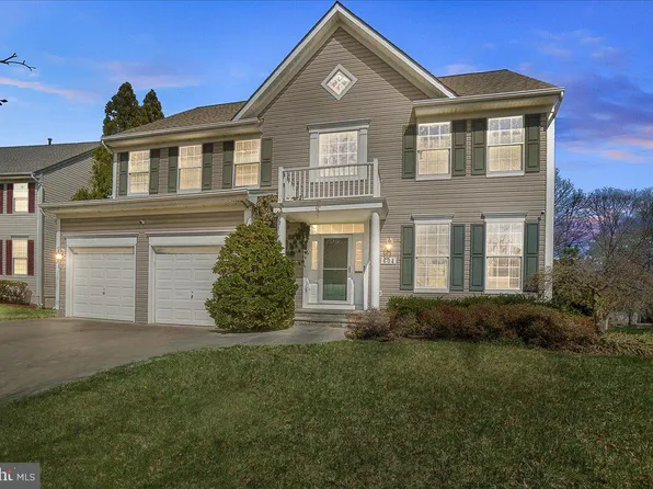 604 Bushytail Dr, Frederick, MD 21703
