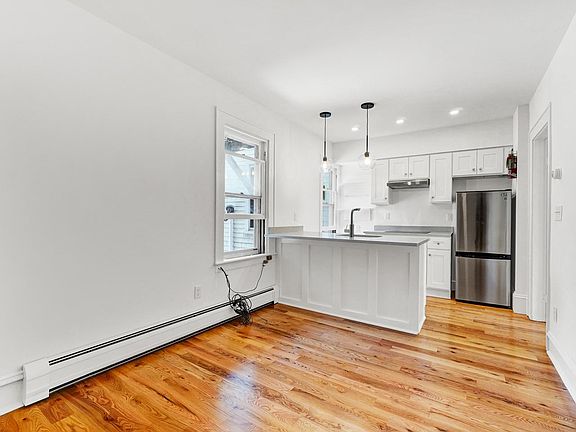 2nd image of 89 N Prospect St APT 7