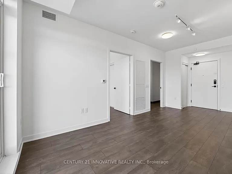1185 Dupont St #1904 — Photo 11