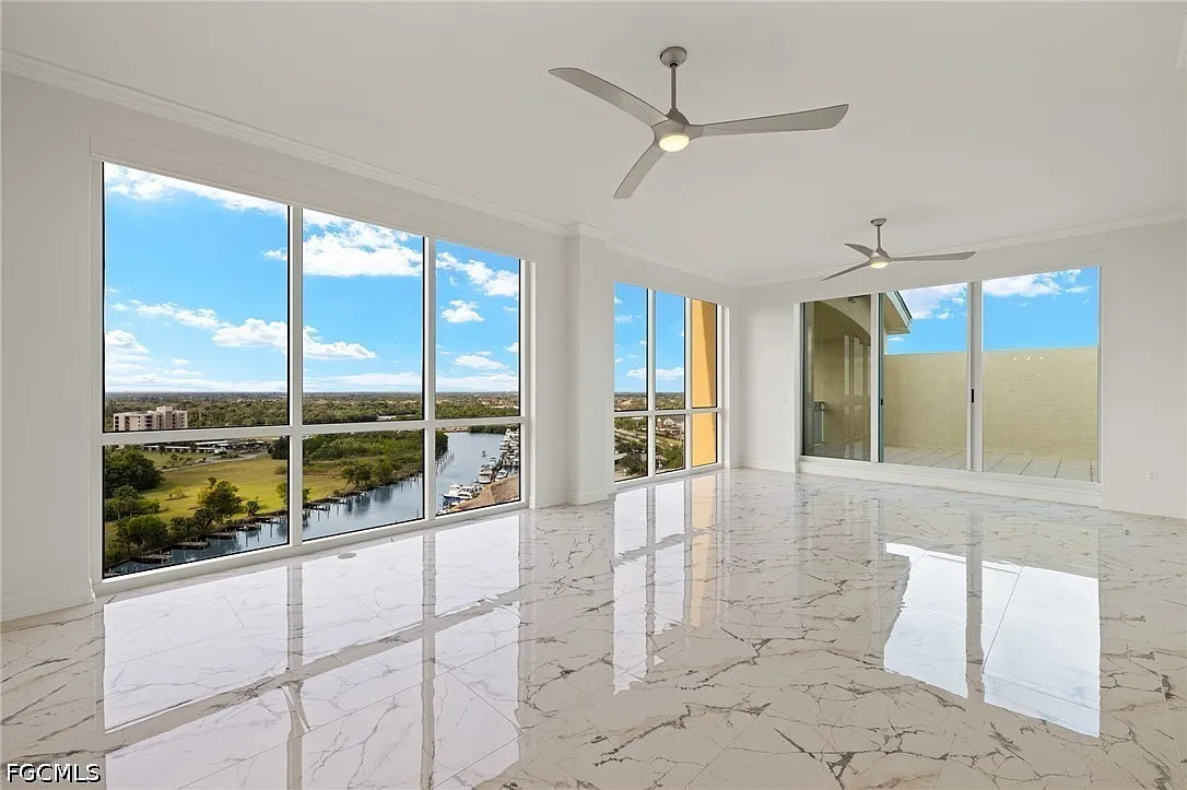 3 bed, 2.5 bath, 2330 sqft, $3,750 — Photo 3