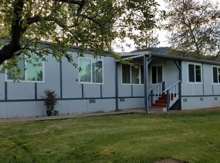 15906 Water Gap Rd, Williams, OR 97544