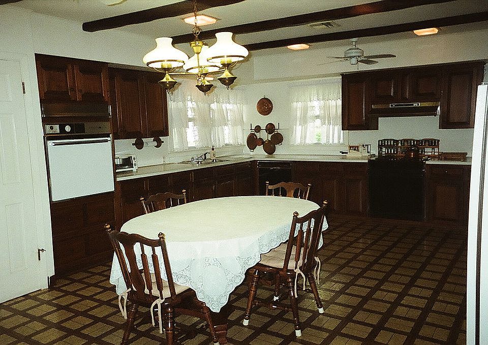 404 Menard St, Thibodaux, LA 70301 Zillow