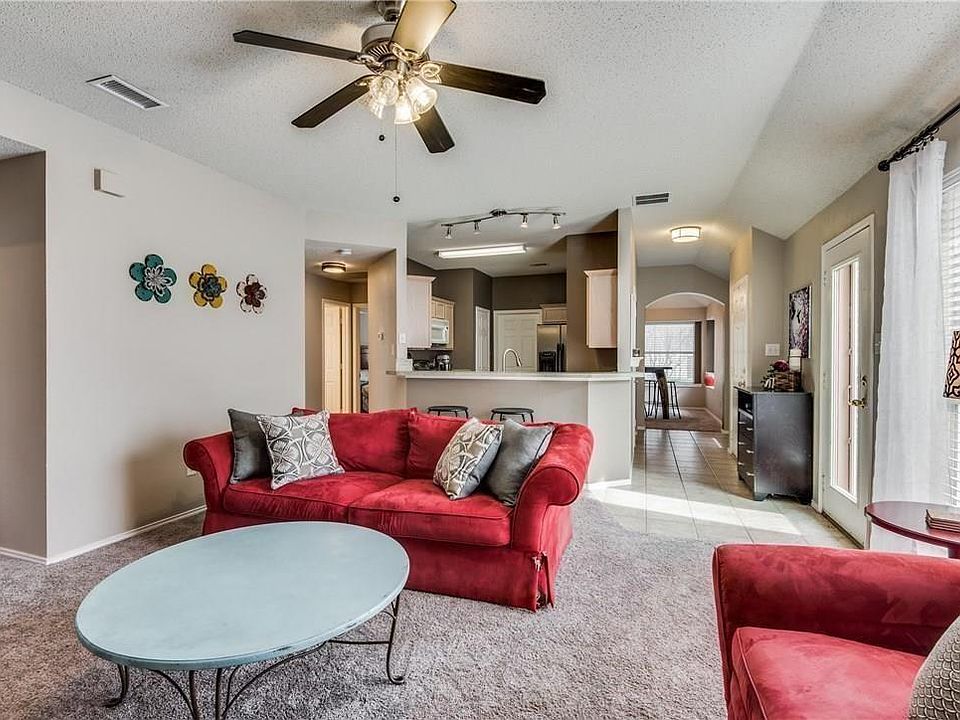1st image of 903 Palomino Dr