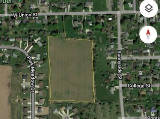 E Union St, Ligonier, IN 46767