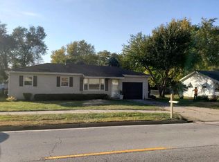 3045 Lowe Rd, Kankakee, IL 60901