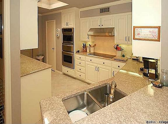 4th image of 10824 Saint Michaels Dr