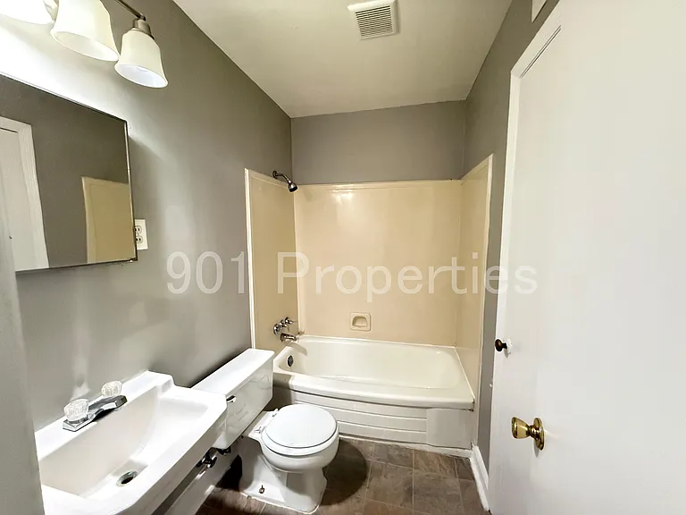 2976 Ruskin Rd — Photo 9