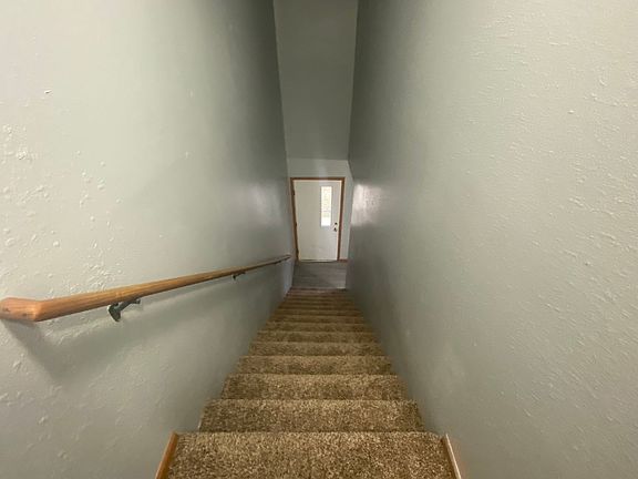 5th image of 701 Broadway St #715