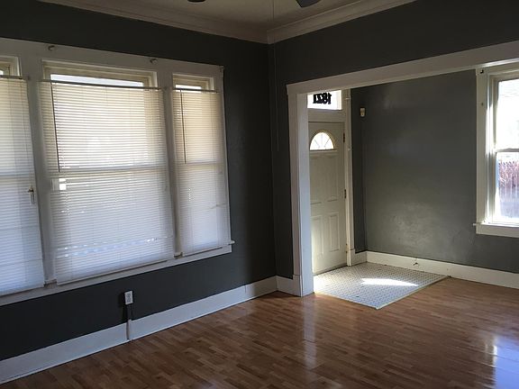 5th image of 1821 N New York Ave