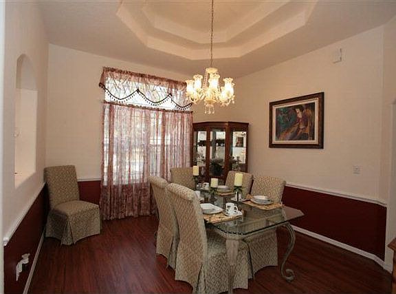 4th image of 30 Edmond Pl