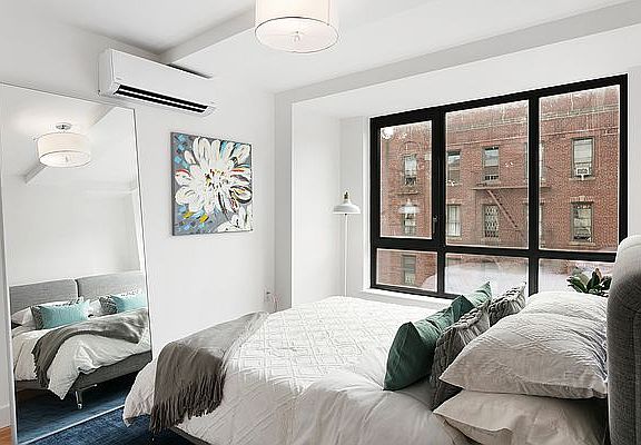 5th image of 39 E 21st St #3A
