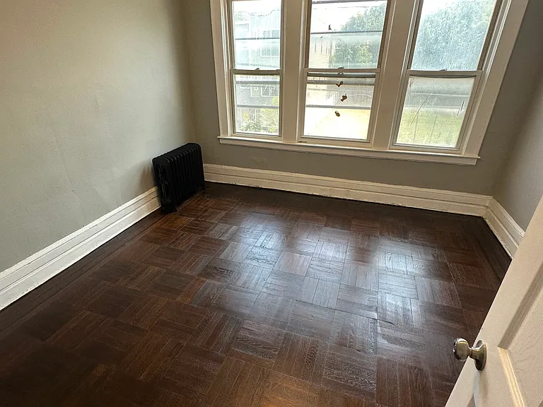 842 S 19th St #2R — Photo 4