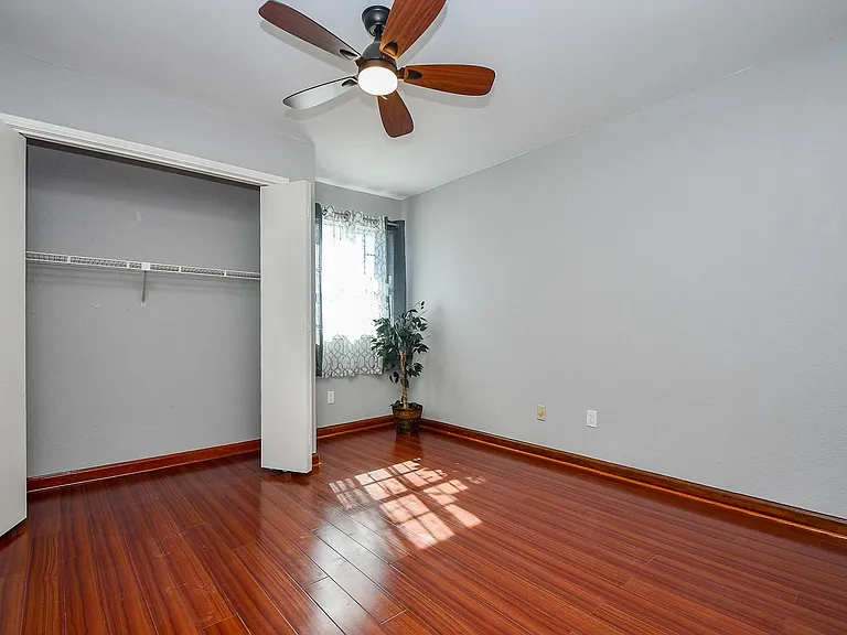 11414 Chariot Dr — Photo 11