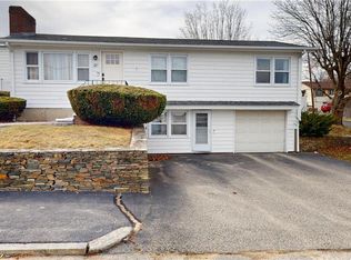 221 Rockwood Ave, Cranston, RI 02920