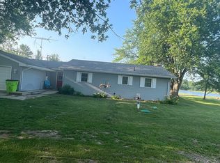 2119 Parkview Dr, Clare, MI 48617