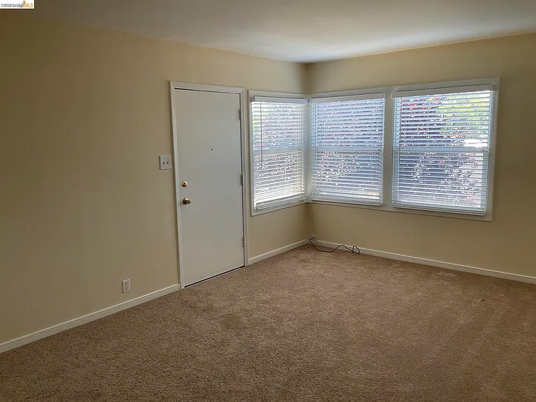 510 McLaughlin St — Photo 6