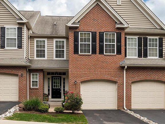 2nd image of 223 Deepdale Dr