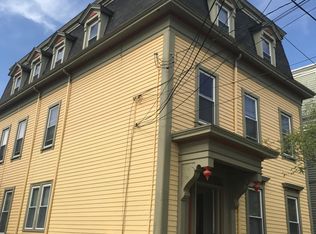 87 Vernon St #3, Providence, RI 02903