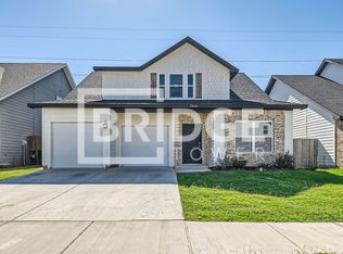 7348 Parkside Place Dr, North Richland Hills, TX 76180