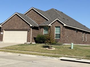 408 Smart Strike Trl, Granbury, TX 76049
