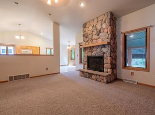 102 N Aquila Ct, Eagle River, WI 54521