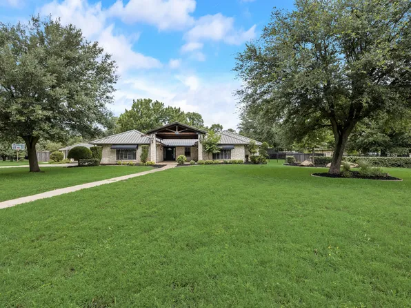 1319 Oakhurst Dr, Southlake, TX 76092