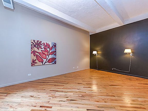 3rd image of 1439 S Michigan Ave APT 506