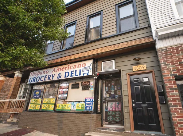 3809 Kennedy Blvd, Union City, NJ 07087