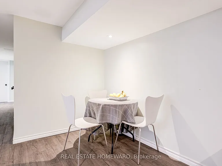 113 Porchester Dr #BASEMENT — Photo 11