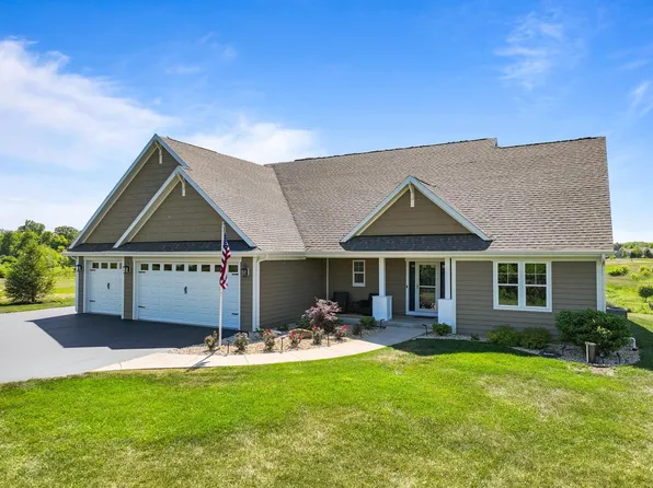 N1451 Maple Ridge ROAD, Lake Geneva, WI 53147