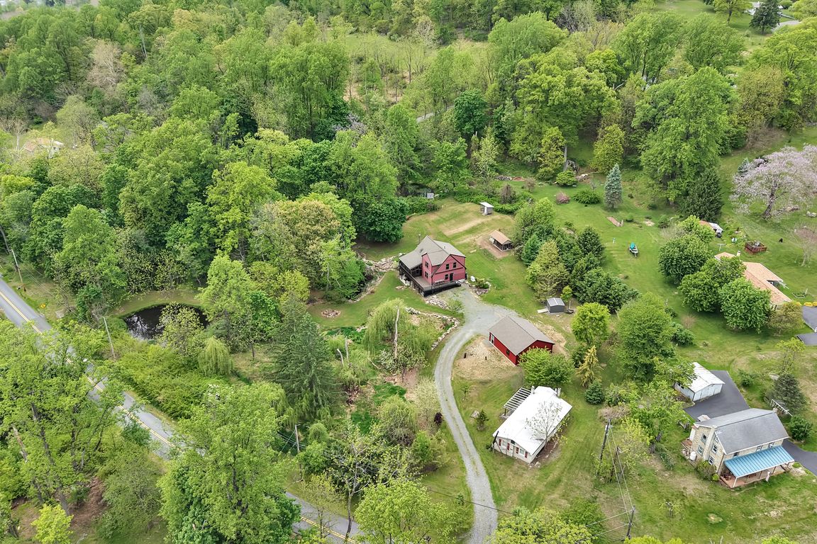 01-Aerial
