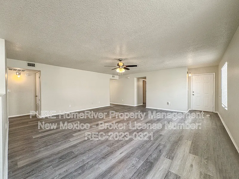 4 bed, 2.0 bath, 1691 sqft, $2,195 — Photo 2