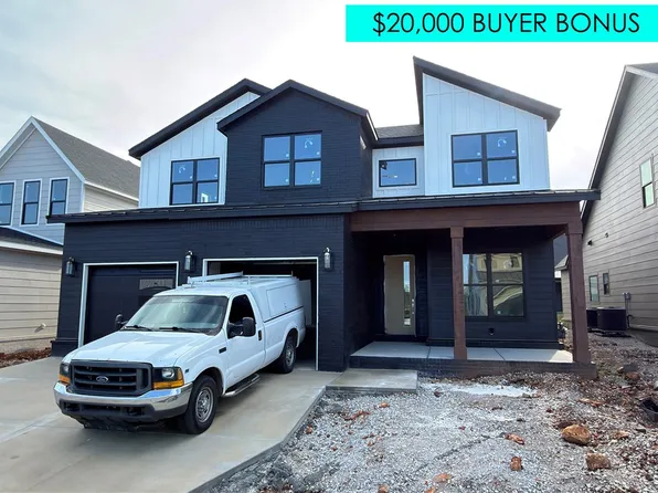 6011 S 41st St, Rogers, AR 72758