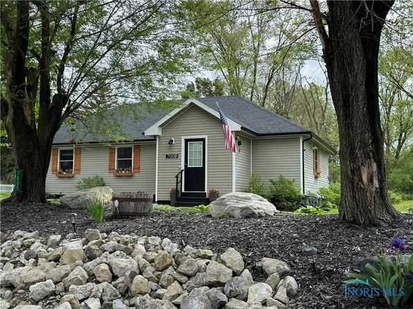 7005 Coder Rd, Maumee, OH 43537