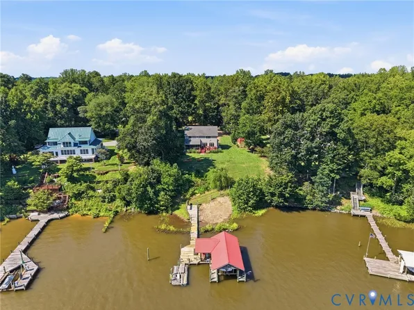 210 Riverview Rd, Stevensville, VA 23161