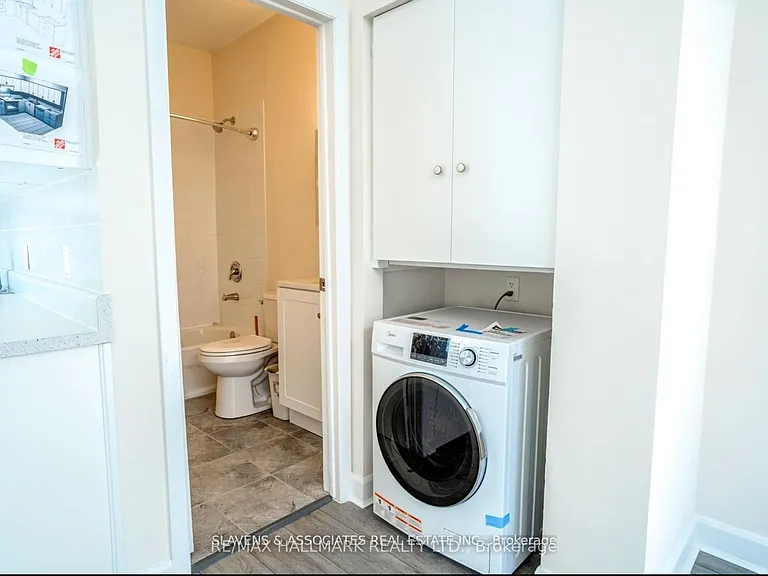 420 Parliament St #1 — Photo 20