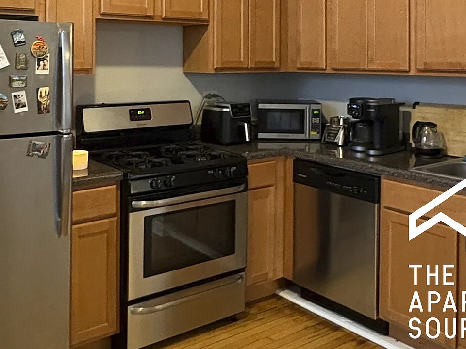 1st image of 917 W Waveland Ave APT 1c
