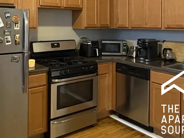 917 W Waveland Ave APT 1c, Chicago, IL 60613