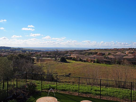 5th image of 8080 Damico Dr