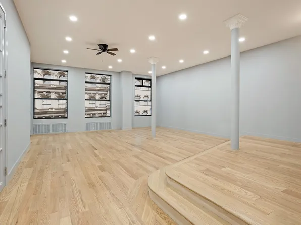 18 East 18th Street image 3 of 11