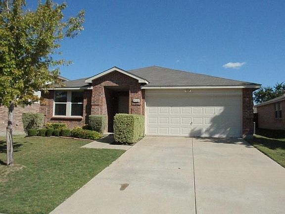 3rd image of 512 Lewis Canyon Ln