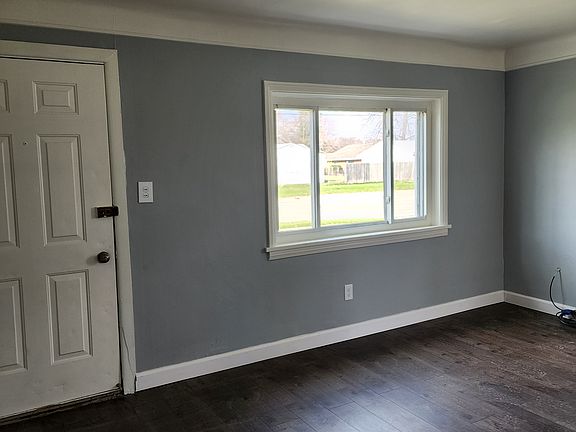4th image of 11130 Stephens Rd