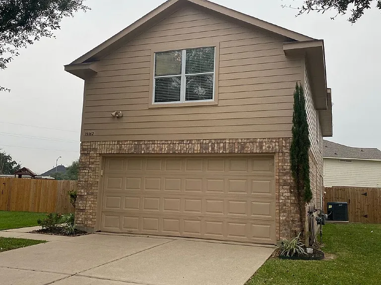19162 Yellow Thrush Dr — Photo 23