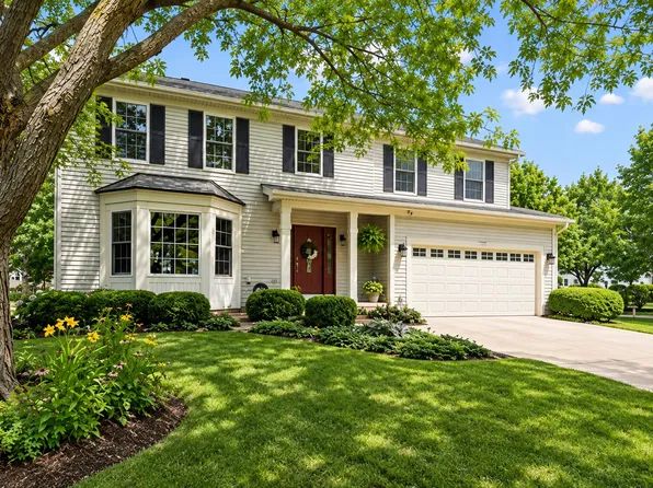 798 Wexford Ct, Grayslake, IL 60030