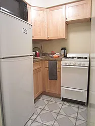 Rented by City Connections Realty