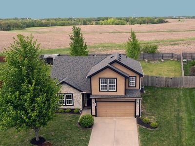 3725 N 152nd Ct, Basehor, KS, 66007