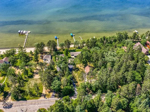 5209 Lavinia Rd NE, Bemidji, MN 56601