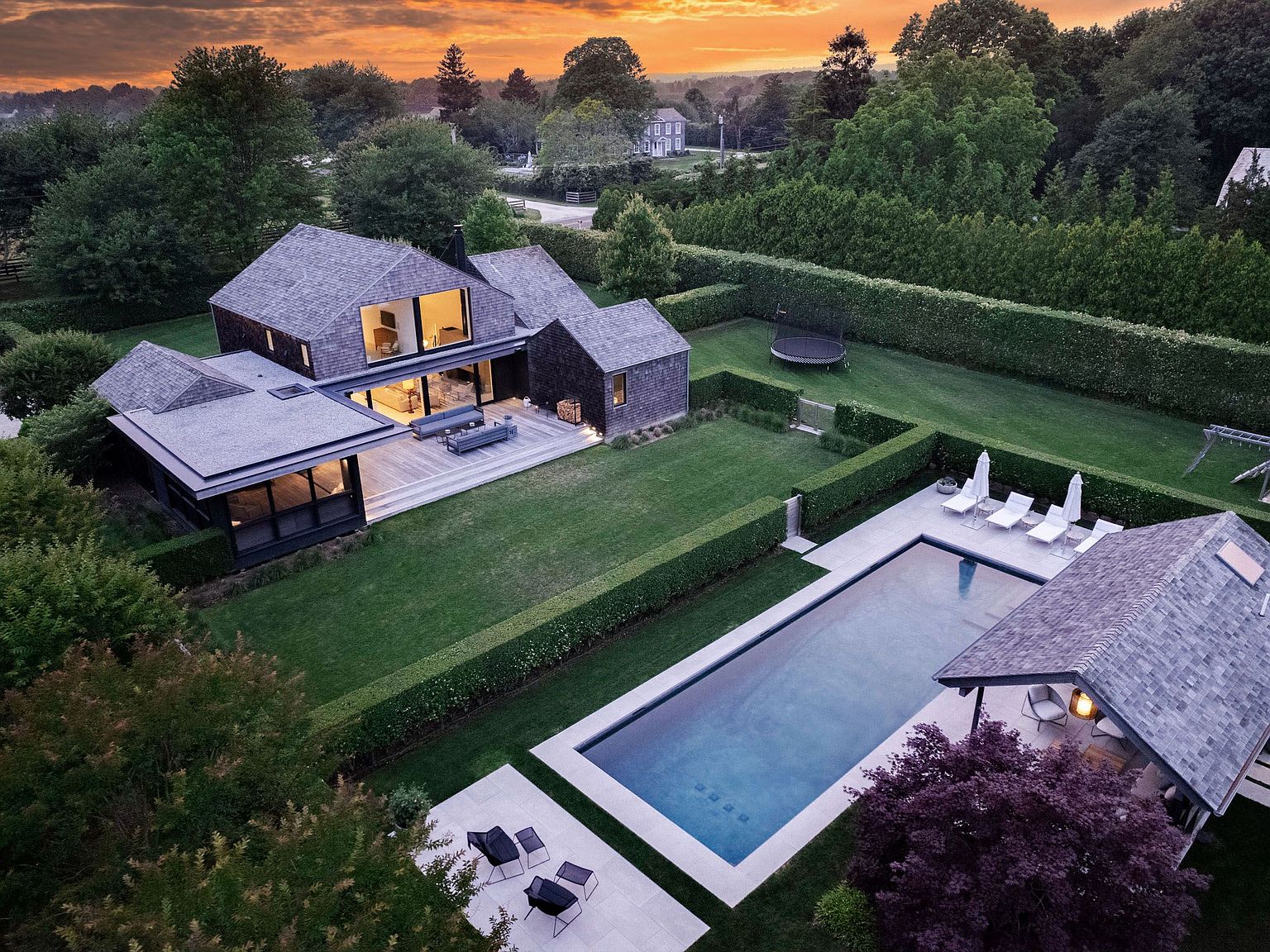 325 Mitchells Ln, Bridgehampton, NY 11932 Zillow